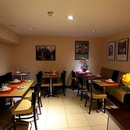 Alane Hotel 3*