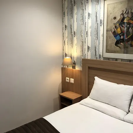 阿拉娜酒店 酒店 3*